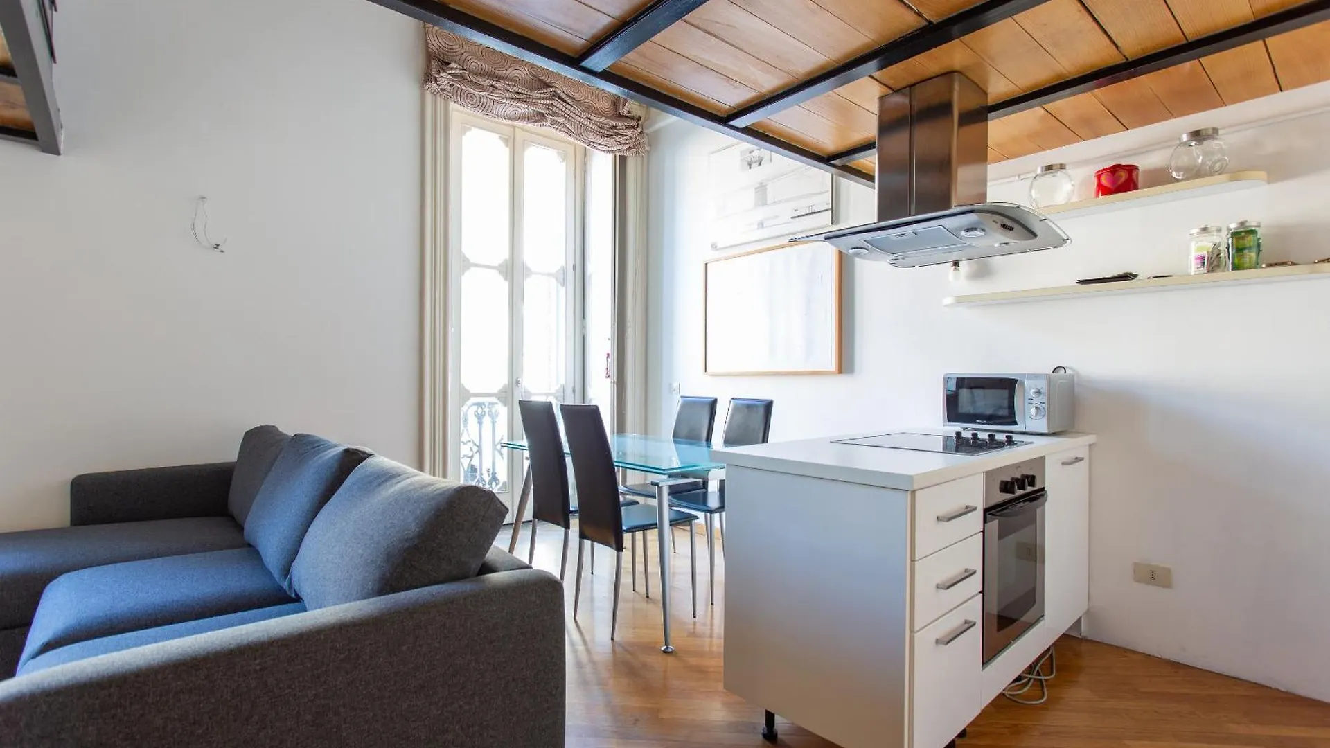 Mercato 5 Milán Apartmán